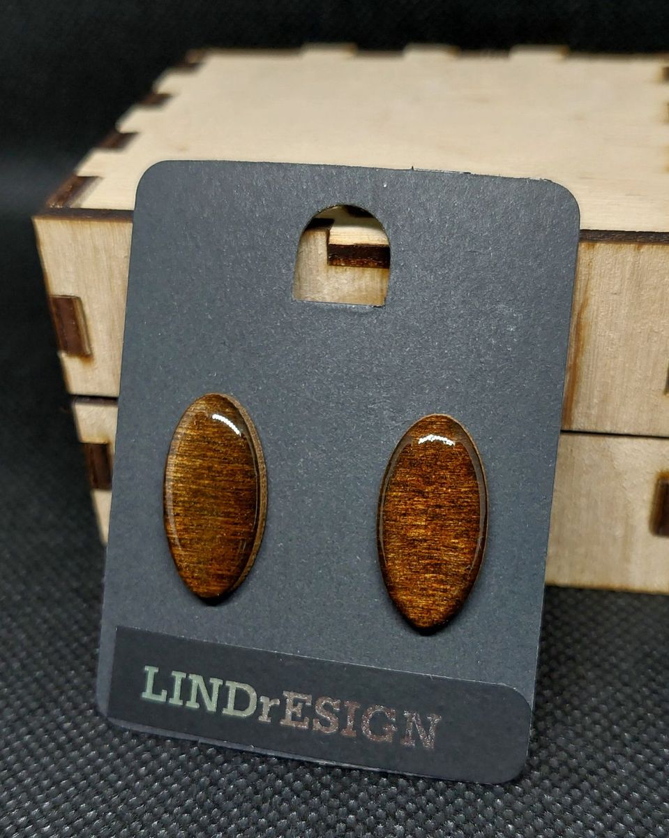 Oval Stud Earrings – Walnut Brown