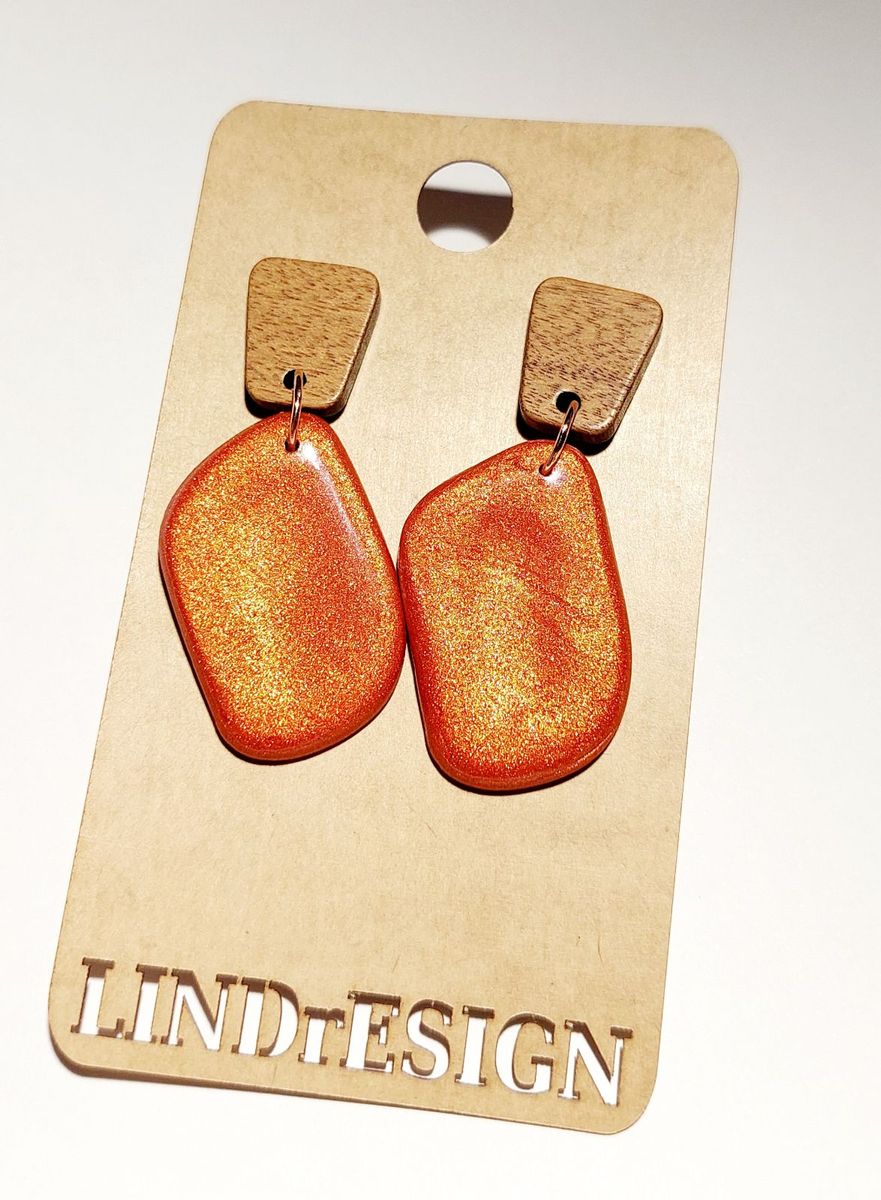 Organic Dangle Earrings – Copper Shimmer with Wood