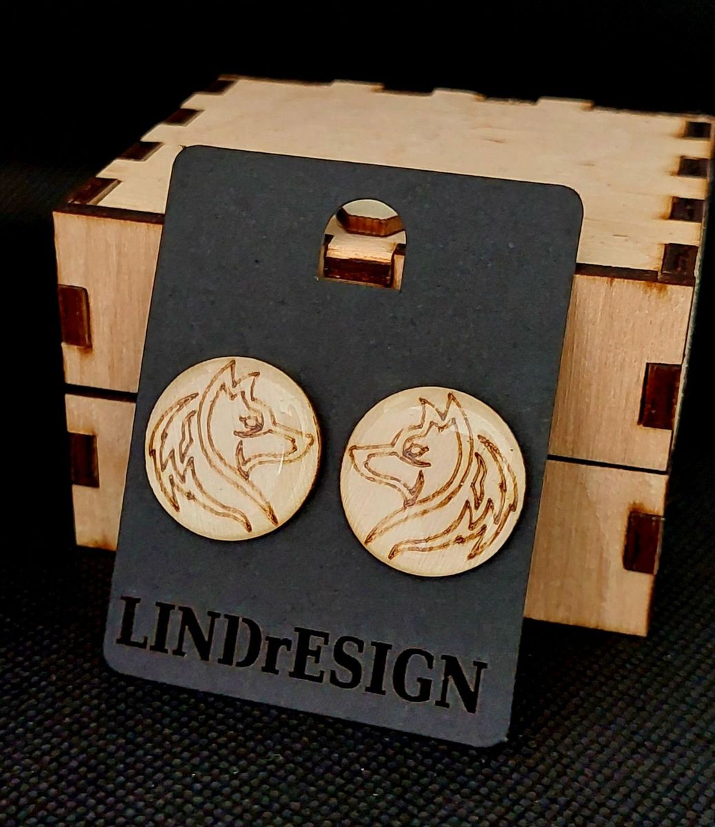 Wood-Burned Stud Earrings – Wolf Design