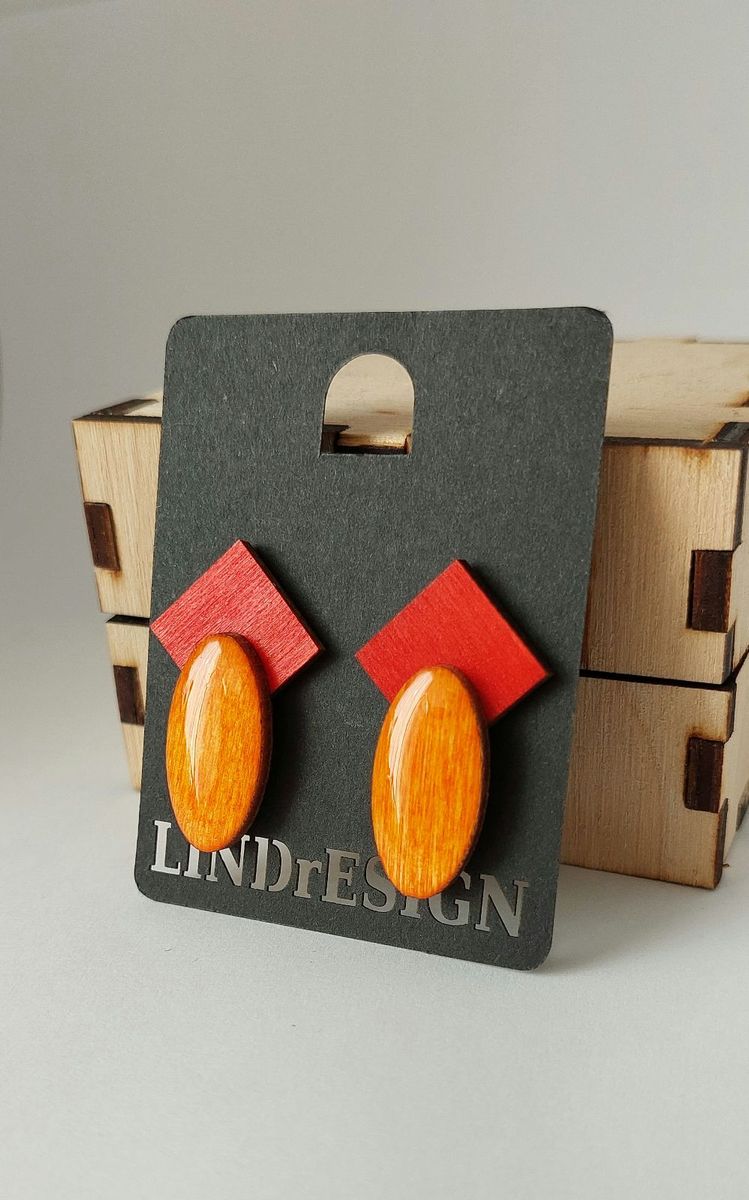 Square & Oval Stud Earrings – Red & Orange