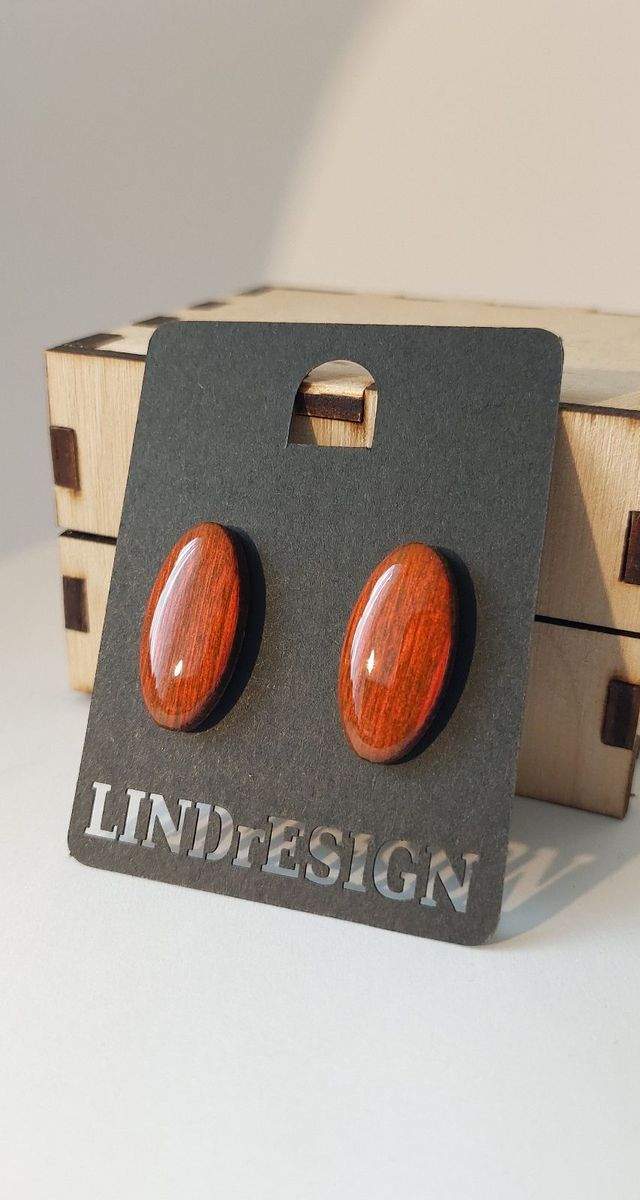 Oval Stud Earrings – Rosewood Brown